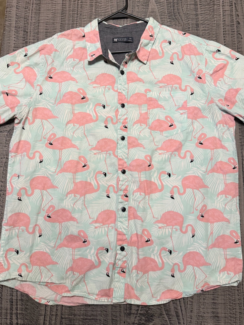 Men’s Flamingo Print Short-Sleeve Button-Down Shirt - Pink on Mint